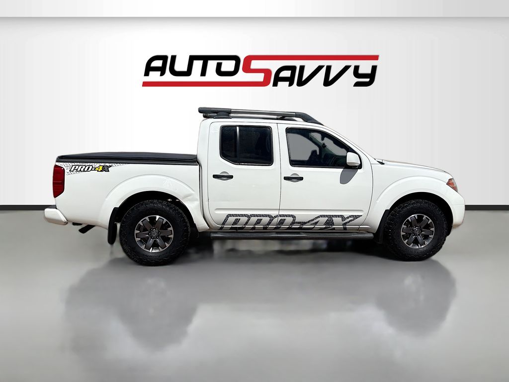 Used 2020 White Nissan PRO-4X image 8