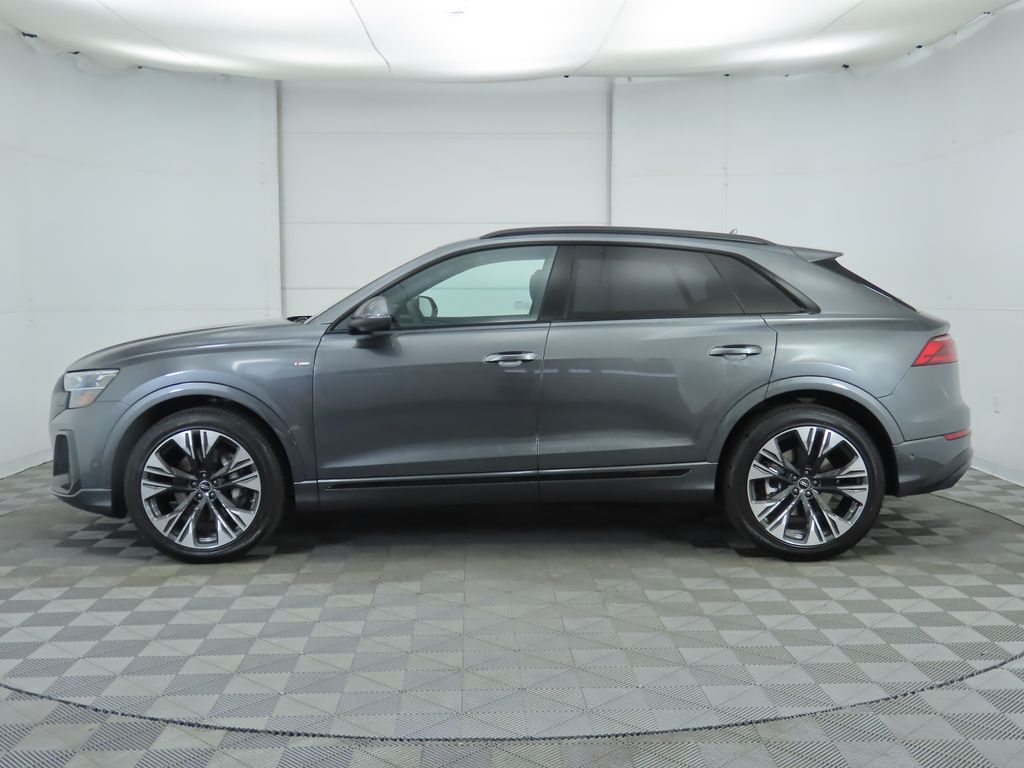 Thumbnail: 2025 Audi Q8 - 8