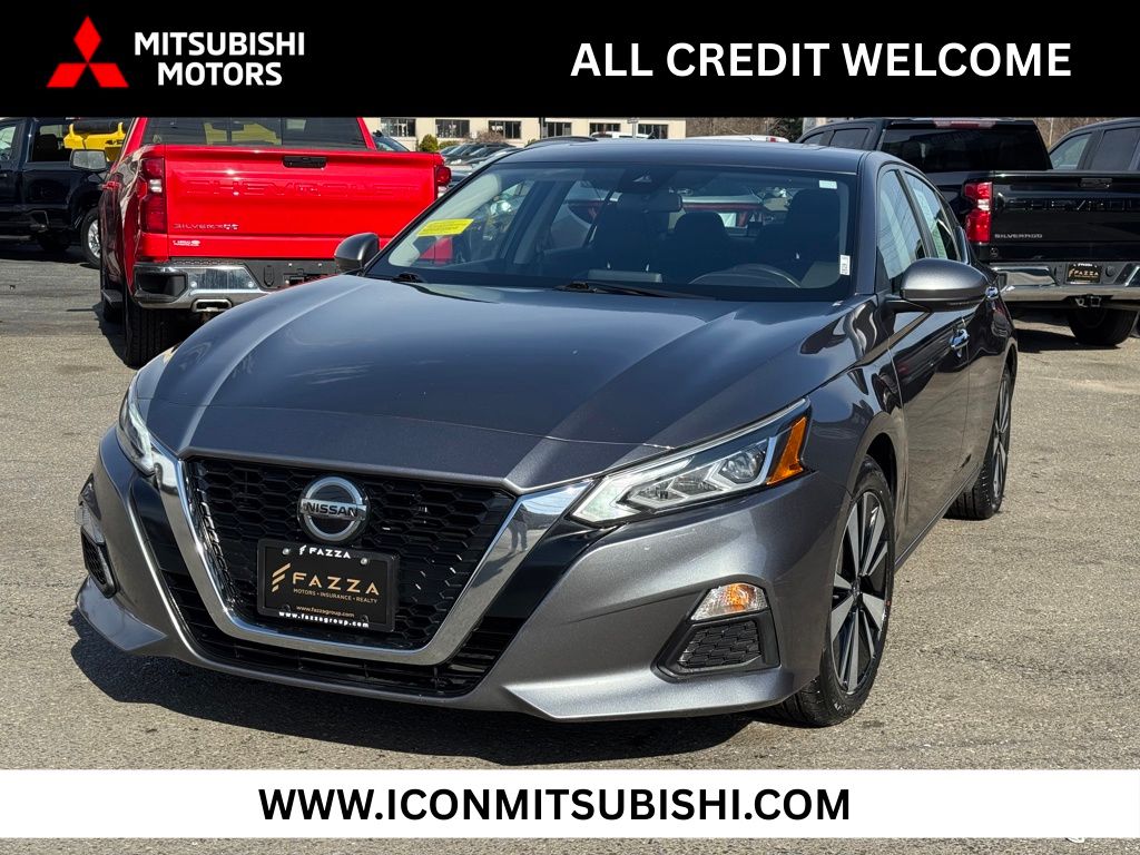Gray (Gun Metallic) 2022 Nissan Altima Sedan Front-Wheel Drive Continuously Variable Transmission