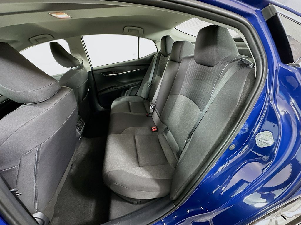 Thumbnail: 2025 Toyota Camry - 24