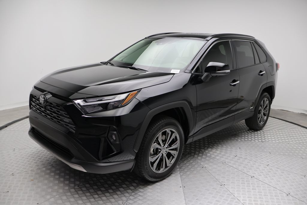 Thumbnail: 2025 Toyota RAV4 - 1