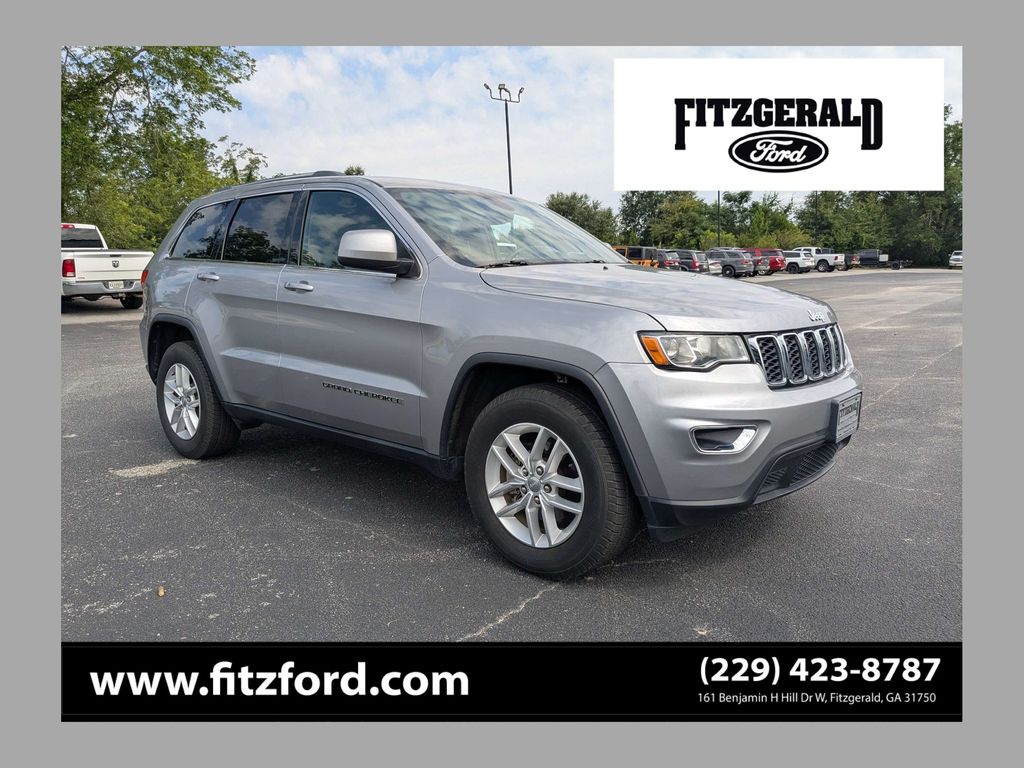  2018 Jeep Grand Cherokee Laredo E   