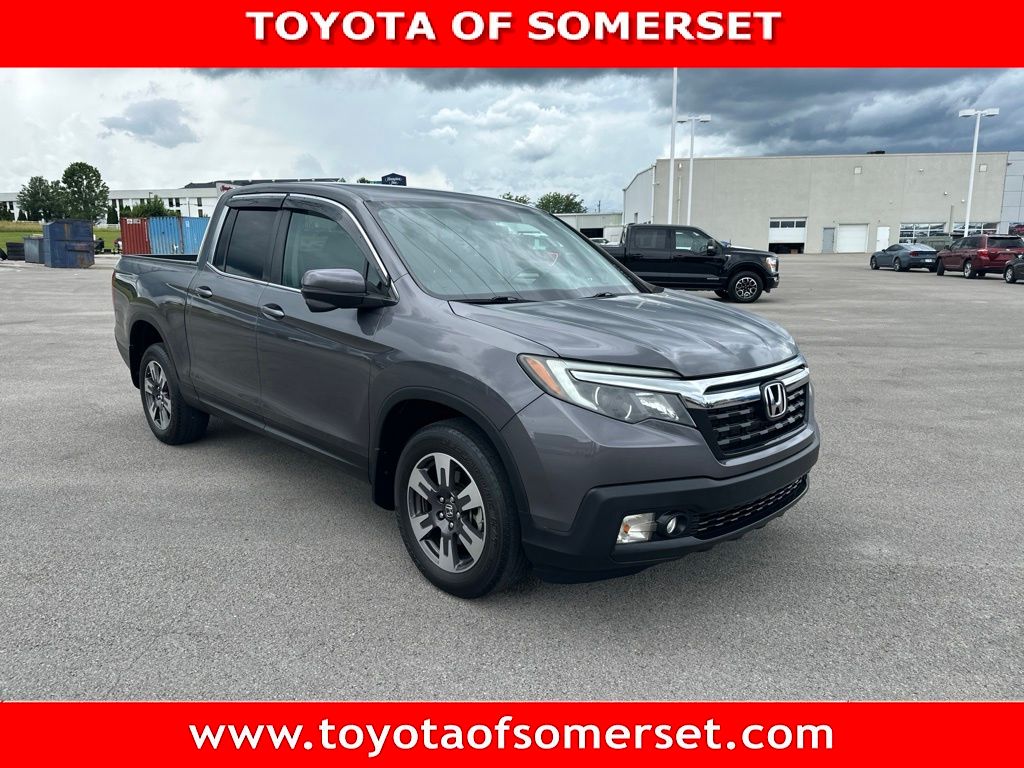Gray 2018 Honda Ridgeline Pickup Truck All-Wheel Drive 6-Speed Automatic