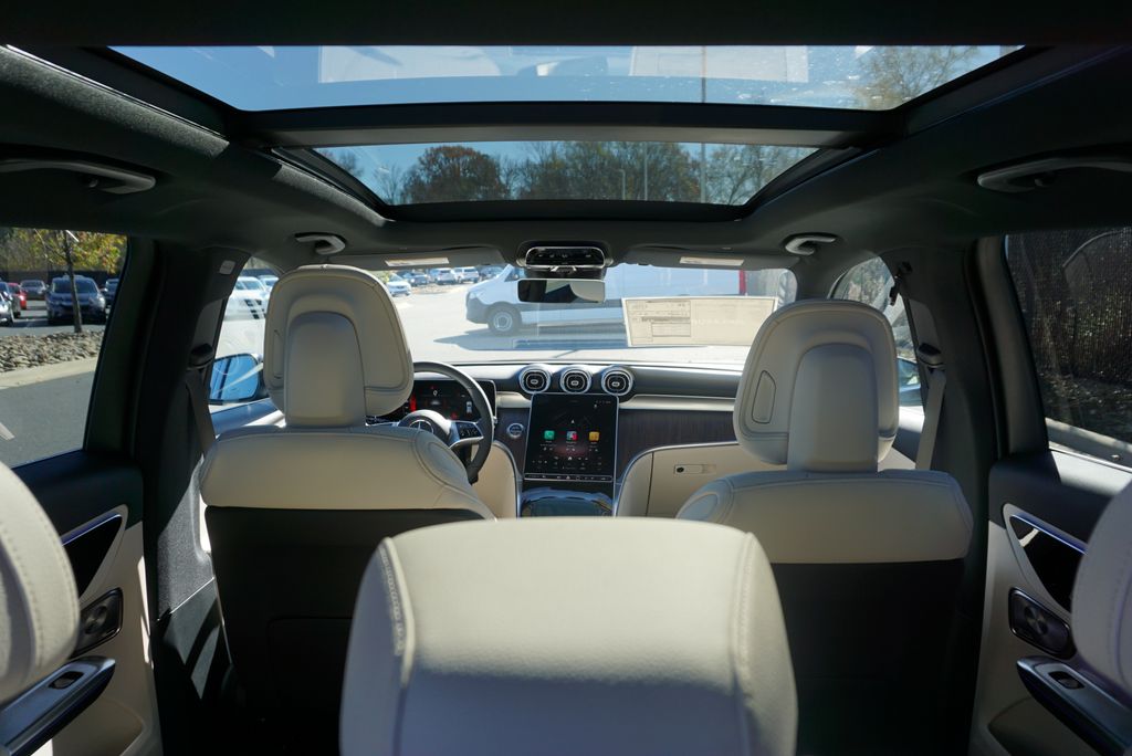 Thumbnail: 2026 Mercedes-Benz GLC - 19