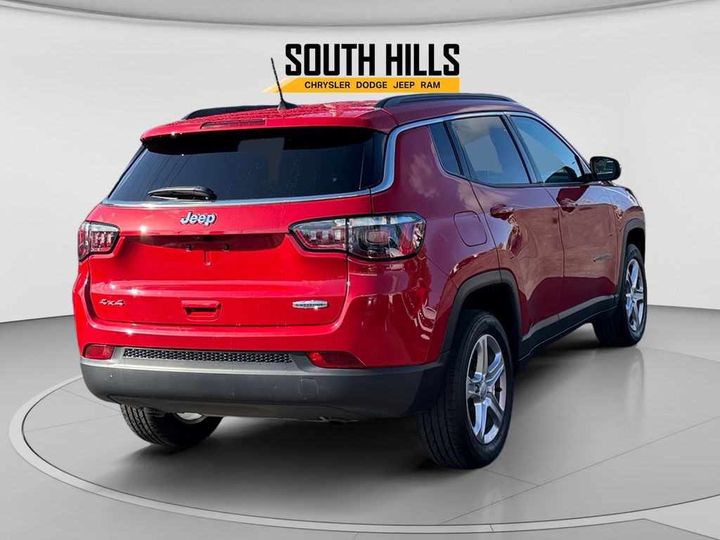 2023 Jeep Compass Latitude Red at South Hills CDJR