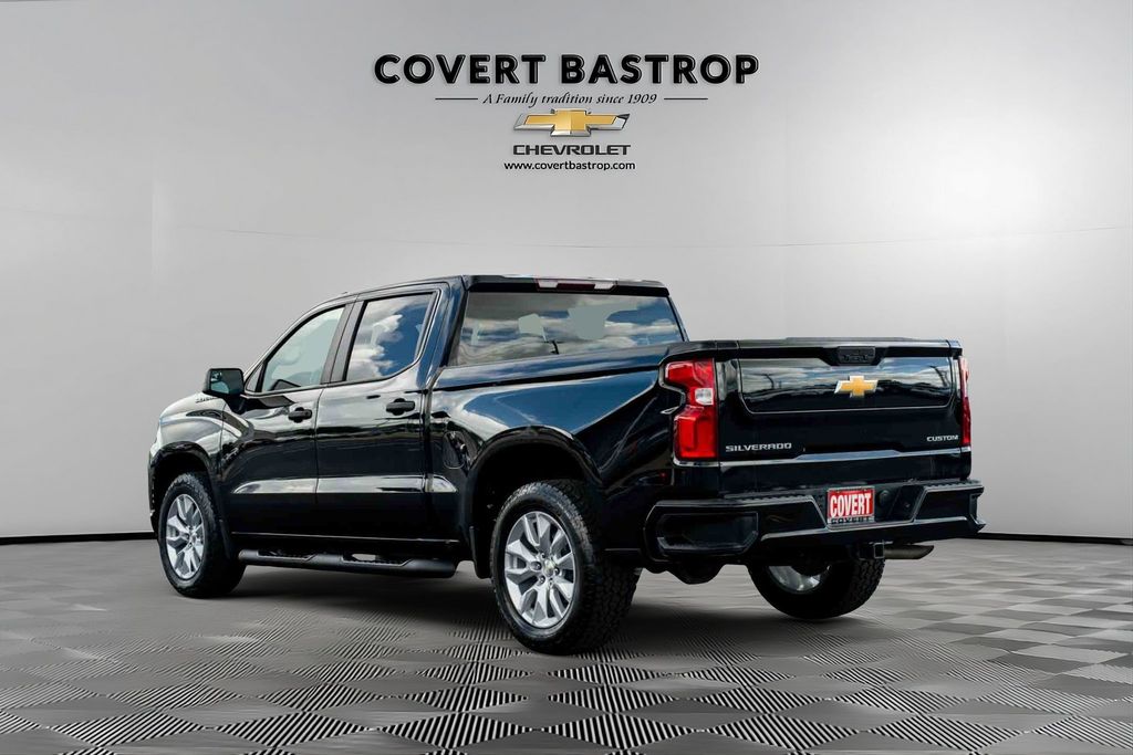 Used Car 2022 Chevrolet Silverado 1500 Ltd  Custom For Sale Under $35,000 In Austin, Texas