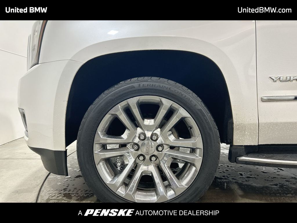 Thumbnail: 2019 GMC Yukon XL - 10