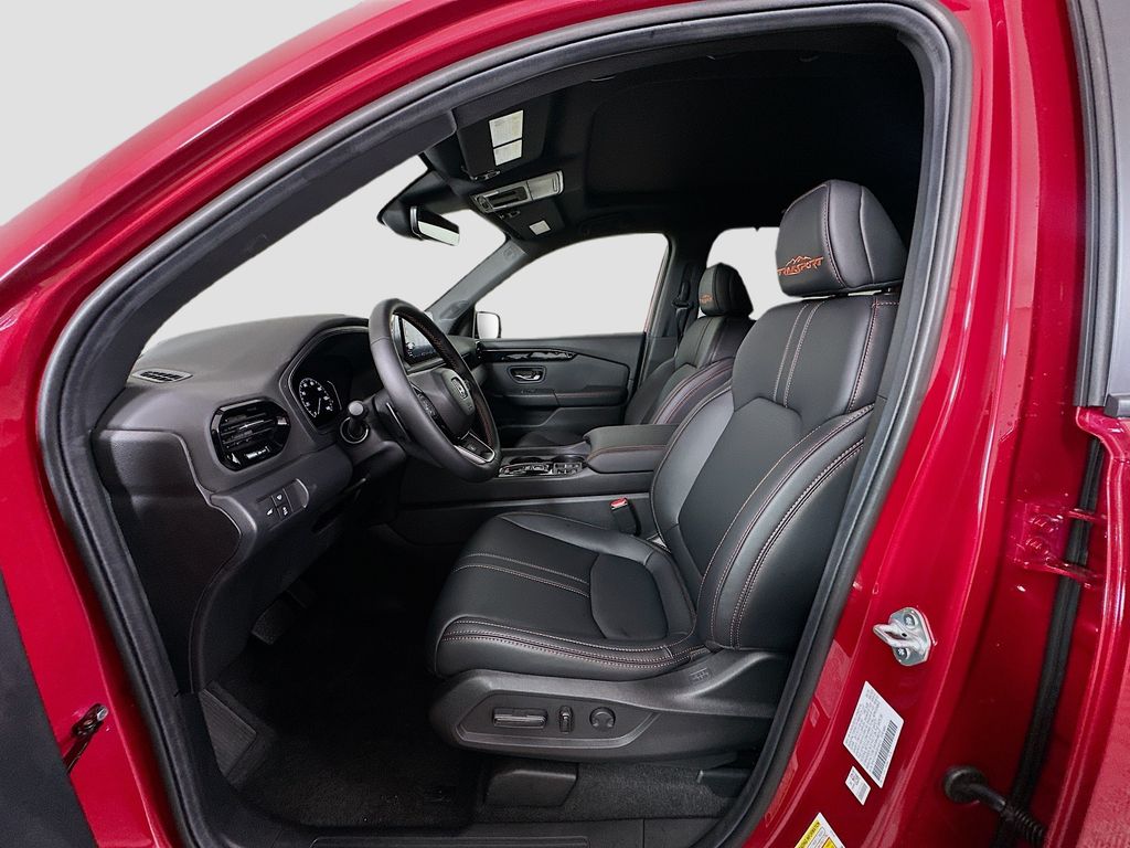 Thumbnail: 2025 Honda Pilot - 15