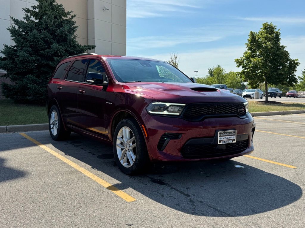 Used 2025 Octane Red Pearlcoat Dodge R/T Plus image 2