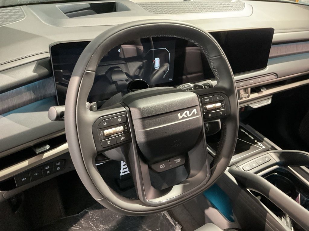 New 2027 Gray Kia SX-Prestige image 9