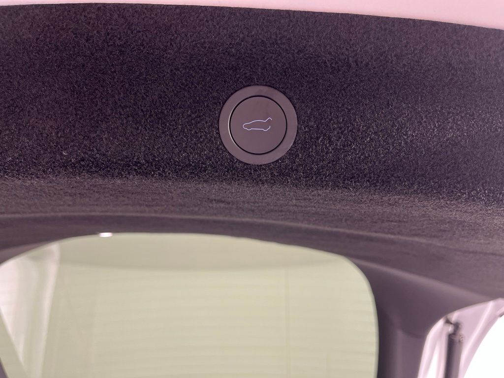Thumbnail: 2026 Tesla Model Y - 26