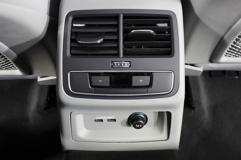 Thumbnail: 2022 Audi A4 - 24