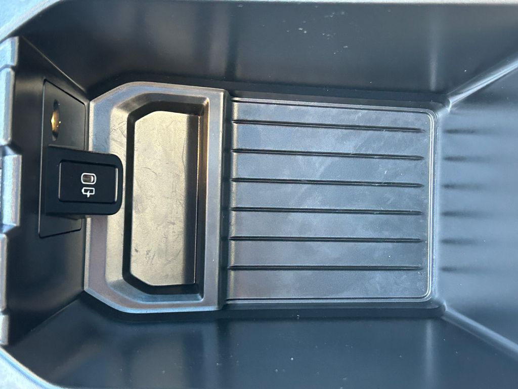 Thumbnail: 2023 BMW X3 - 28