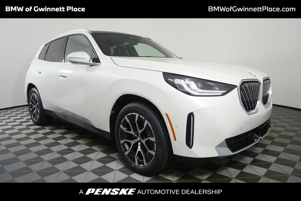 Thumbnail: 2026 BMW X3 - 1