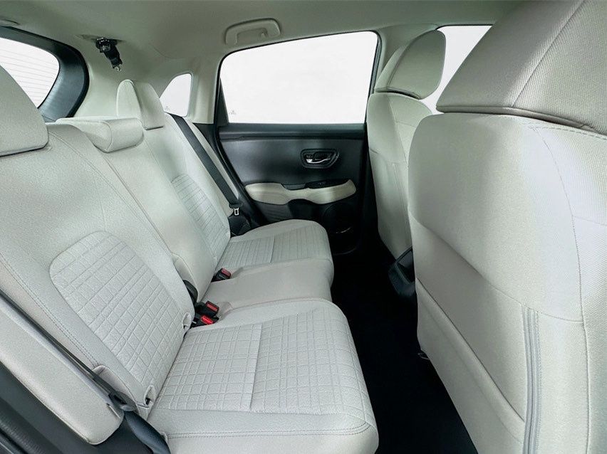 2025 Honda HR-V LX photo