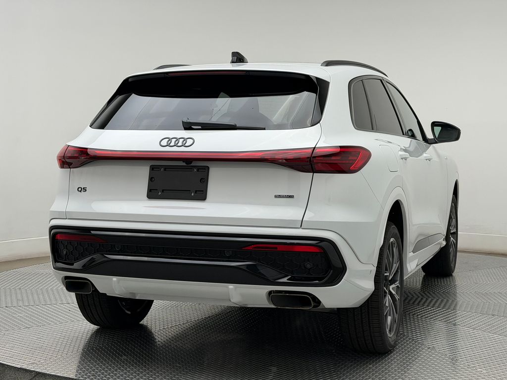 Thumbnail: 2026 Audi Q5 - 7