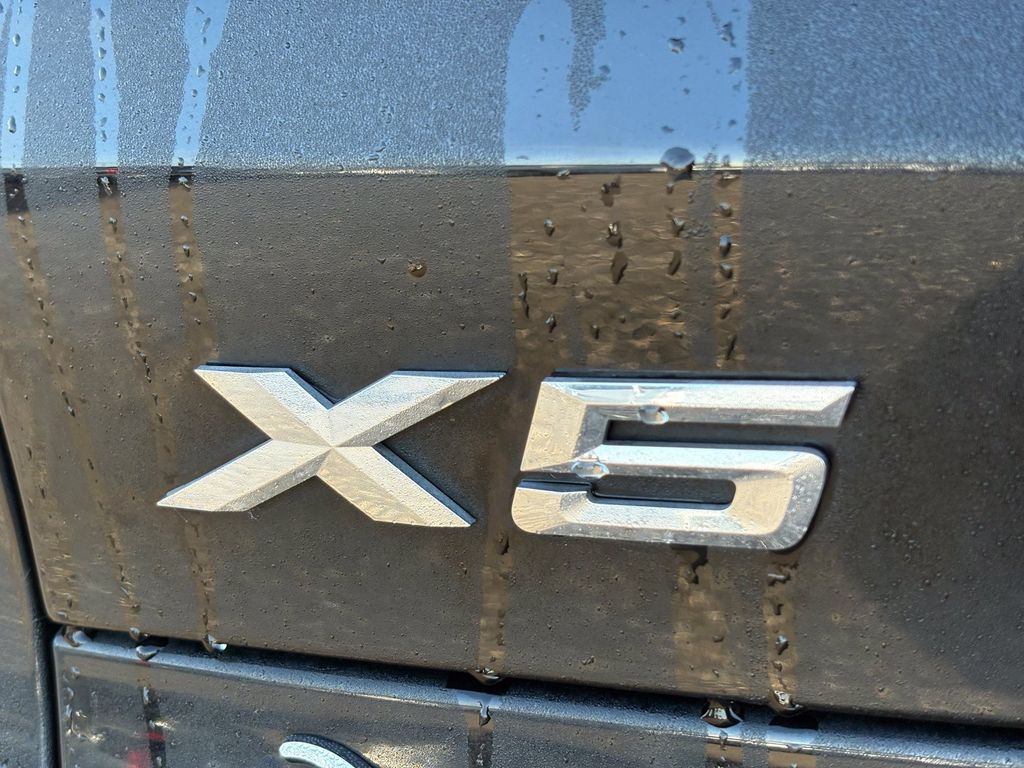2020 BMW X5 sDrive40i Black at North Houston Mitsubishi