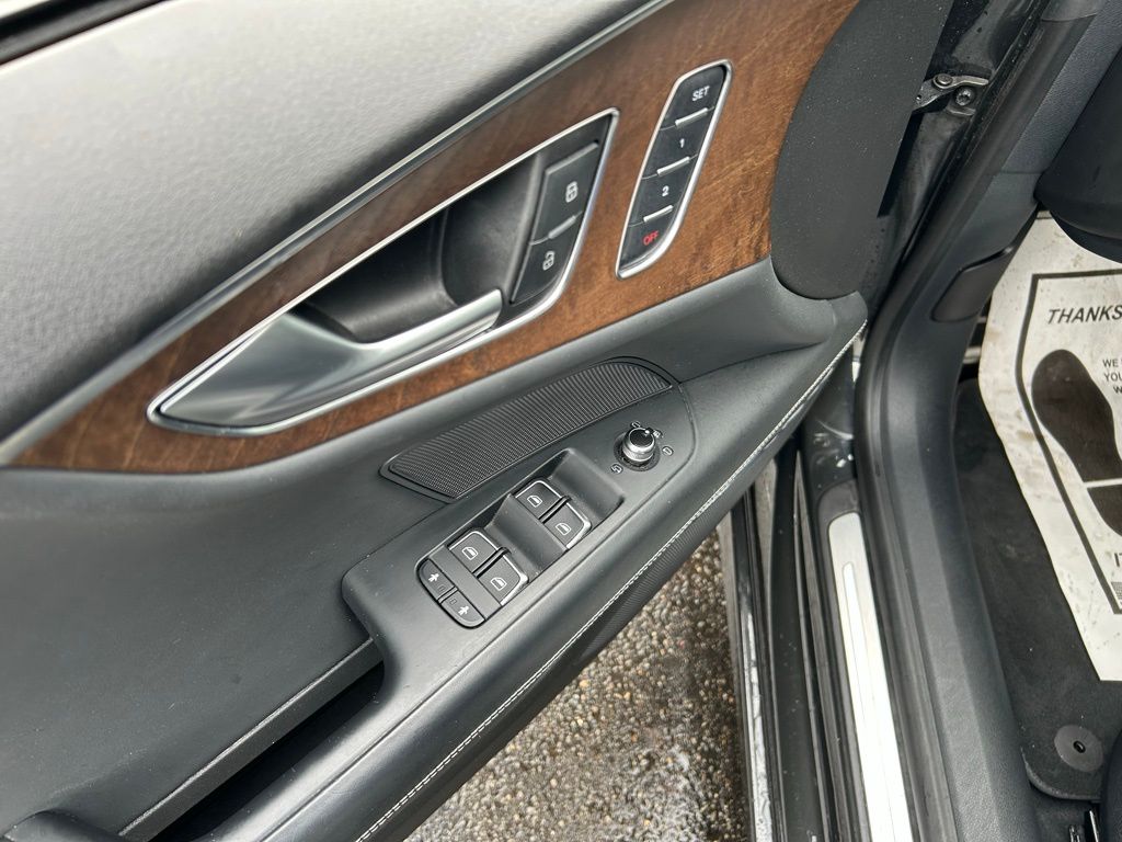 Thumbnail: 2014 Audi S7 - 28