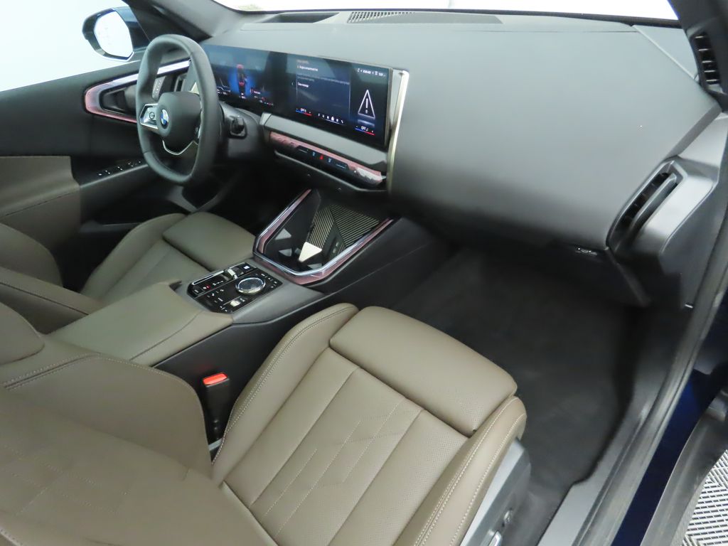 Thumbnail: 2025 BMW X3 - 17