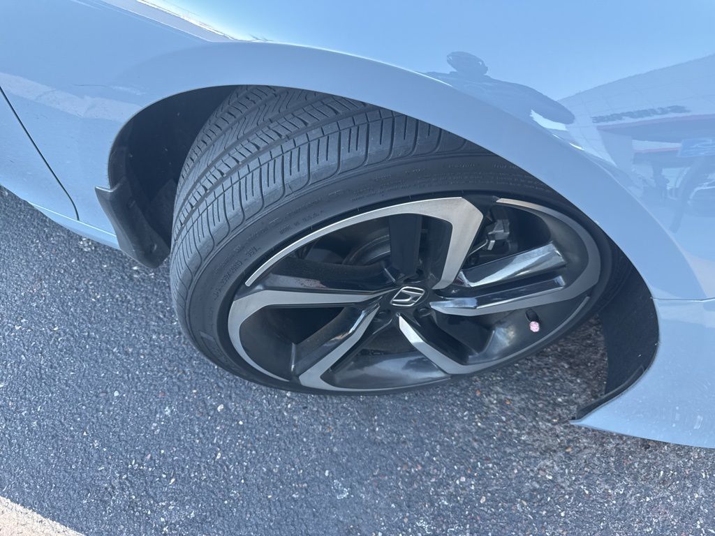 Thumbnail: 2022 Honda Accord - 9
