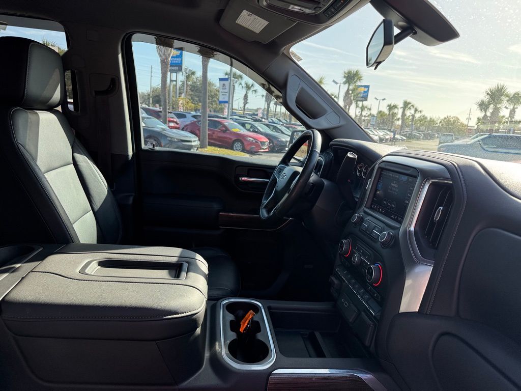 2019 Chevrolet Silverado 1500 RST 27