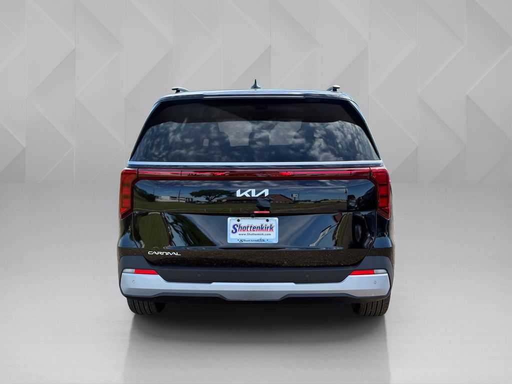 New 2026 Kia Carnival MPV Van