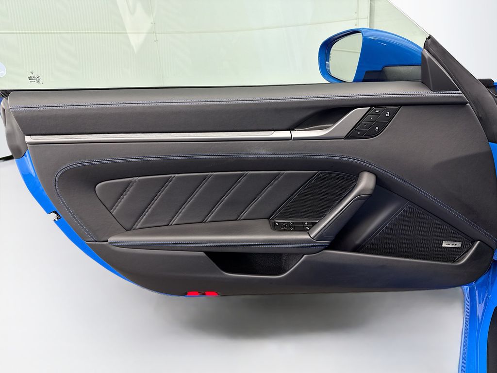 Thumbnail: 2024 Porsche 911 - 25