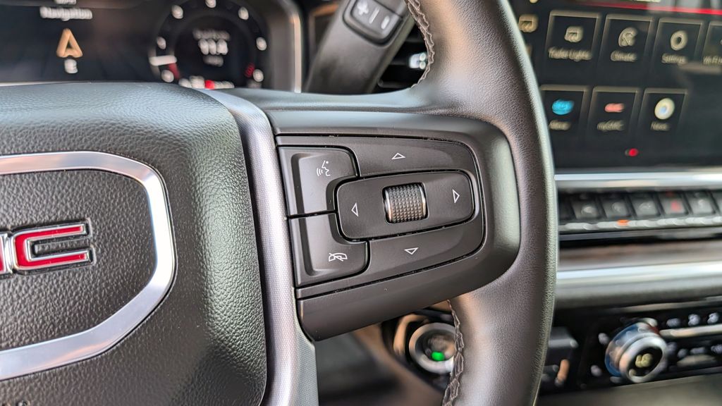 Used 2025 GMC Sierra 1500 SLT 4D Crew Cab