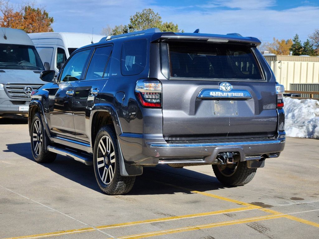 2018 Toyota 4Runner  7