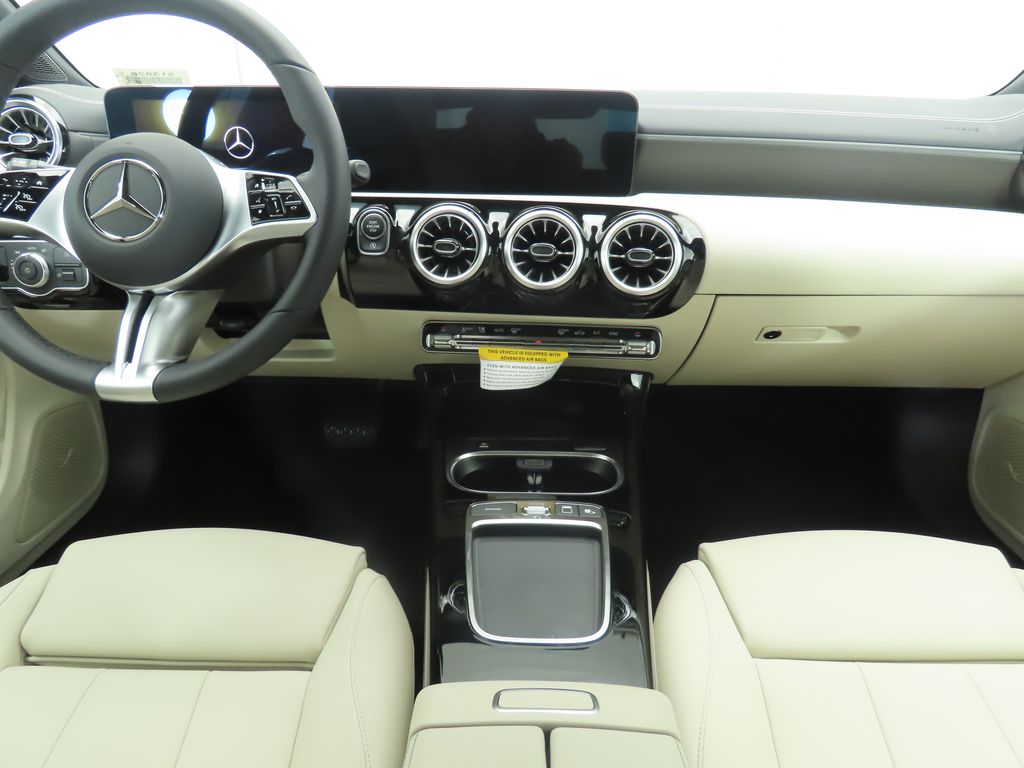 Thumbnail: 2025 Mercedes-Benz CLA - 13