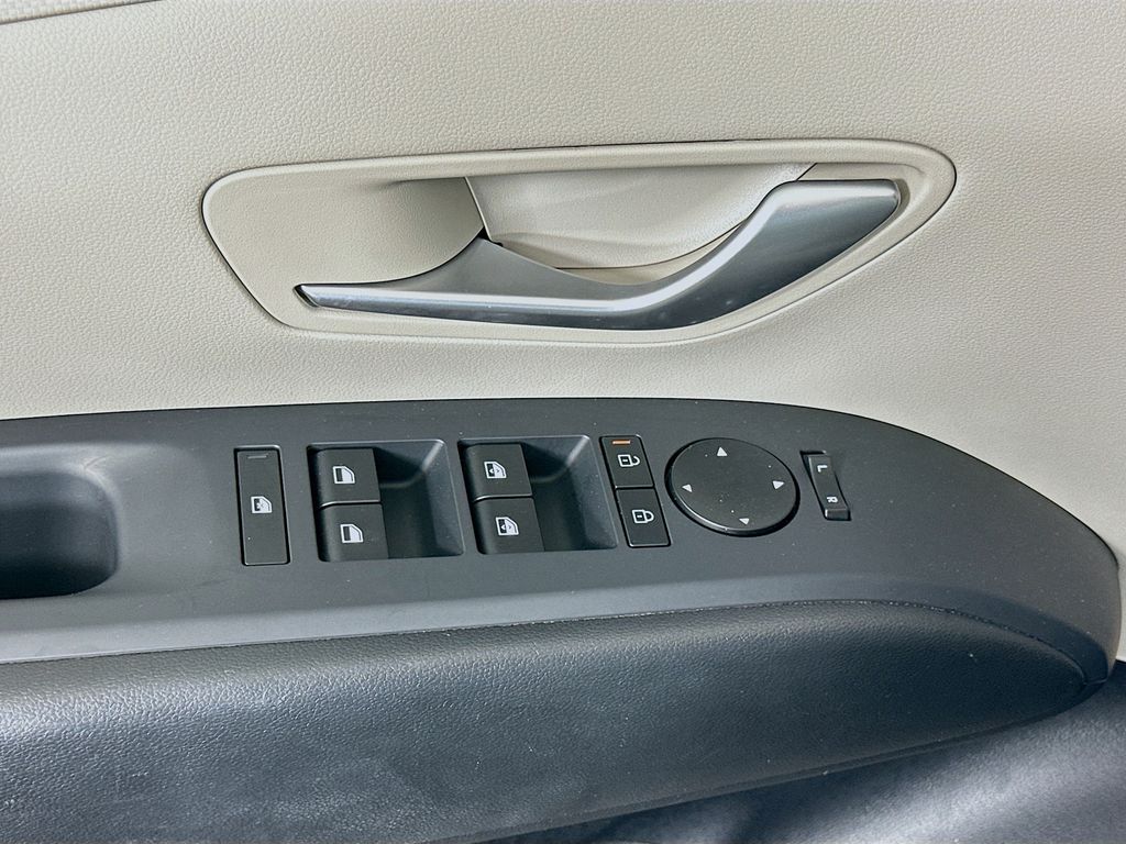 Thumbnail: 2026 Hyundai Tucson - 17