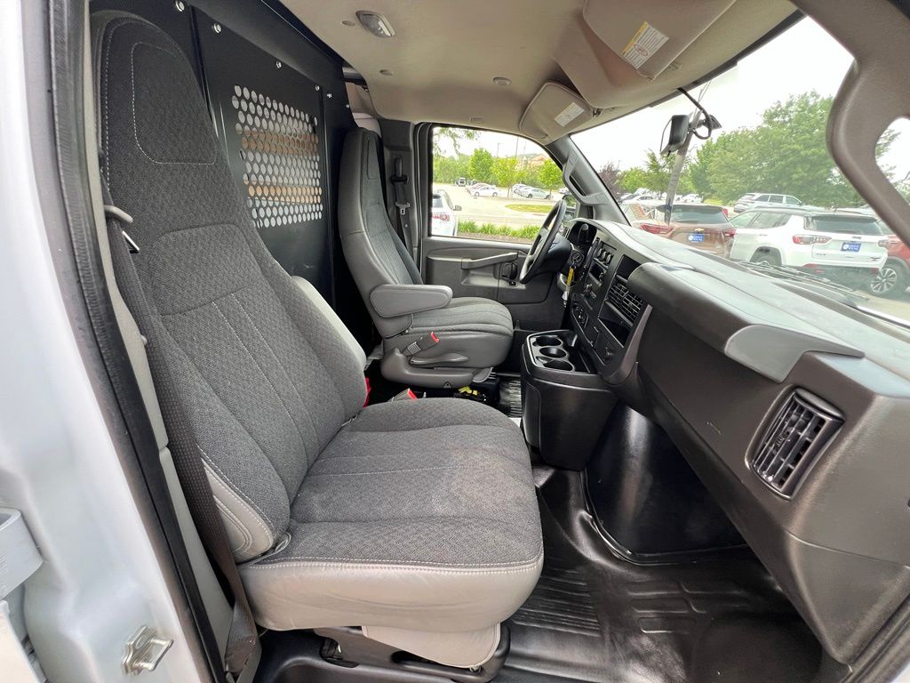 Used 2025 Chevrolet Express 2500 Van