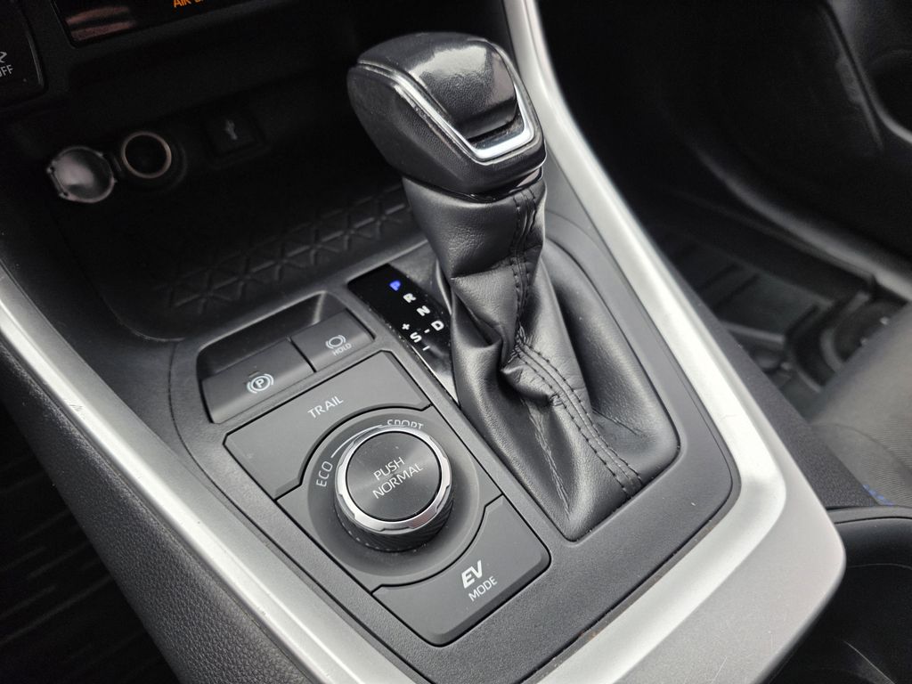 2022 Toyota RAV4 Hybrid SE White at Gullo Toyota