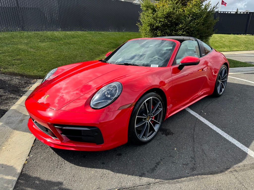 2022 Porsche 911 Targa 4S 5