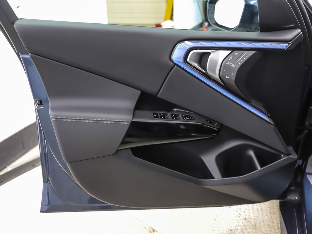 Thumbnail: 2026 BMW X3 - 9