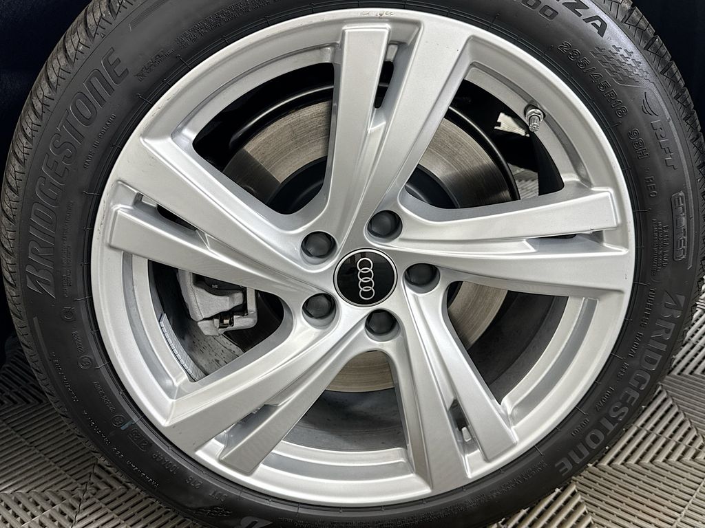 Thumbnail: 2025 Audi A5 - 30