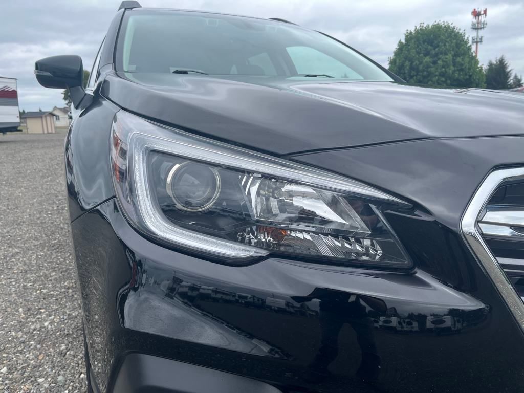 2019 Crystal Black Silica Subaru Outback 2.5i Premium AWD SUV