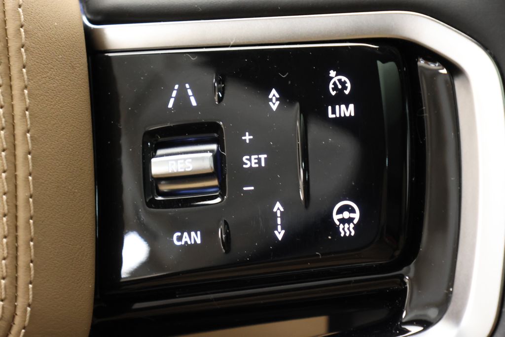 Thumbnail: 2026 Land Rover Range Rover Sport - 19
