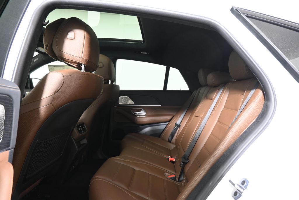 Thumbnail: 2026 Mercedes-Benz GLE - 27