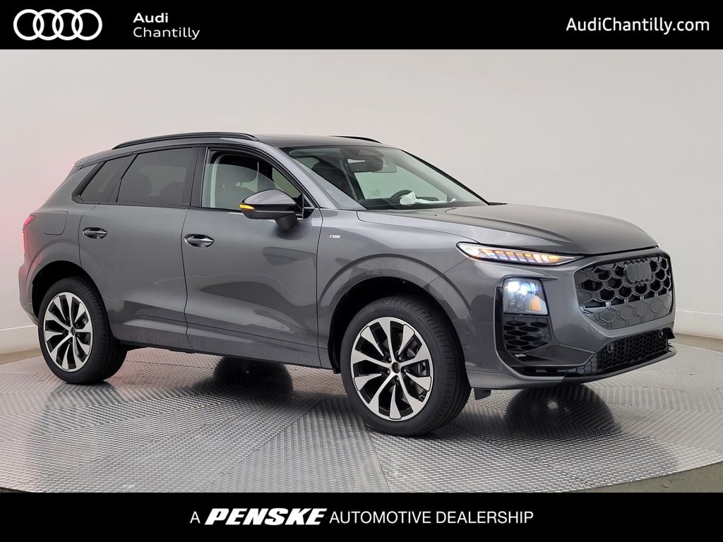 Thumbnail: 2026 Audi Q3 - 1