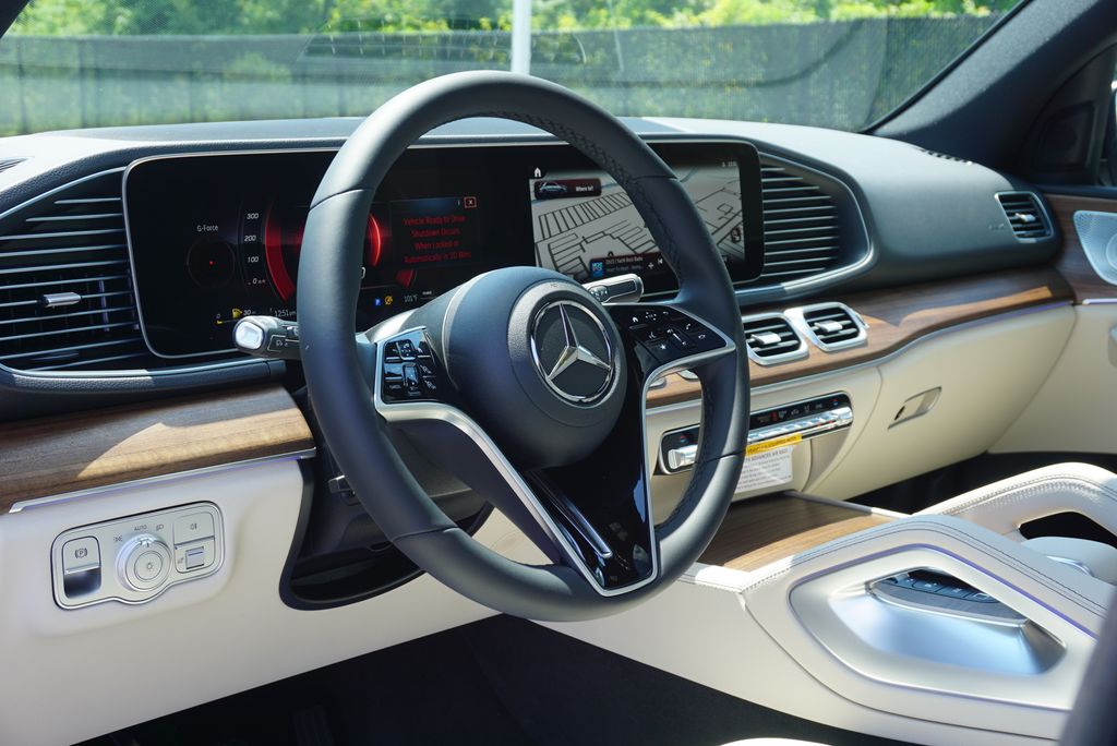 Thumbnail: 2026 Mercedes-Benz GLE - 10
