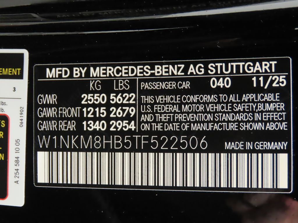 Thumbnail: 2026 Mercedes-Benz GLC - 32