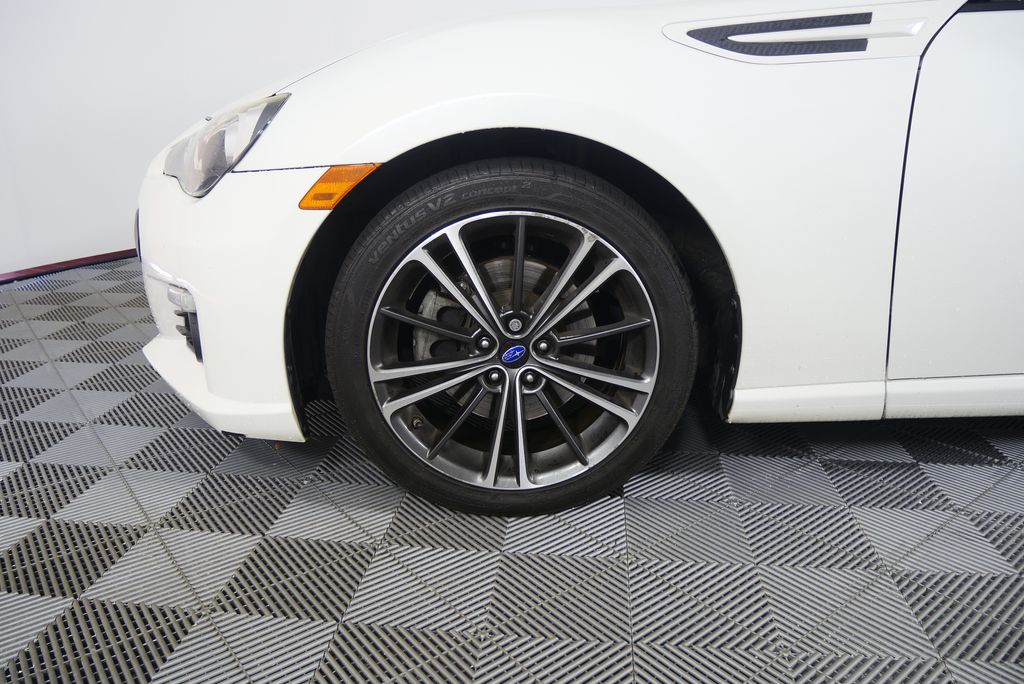 Thumbnail: 2016 Subaru BRZ - 7