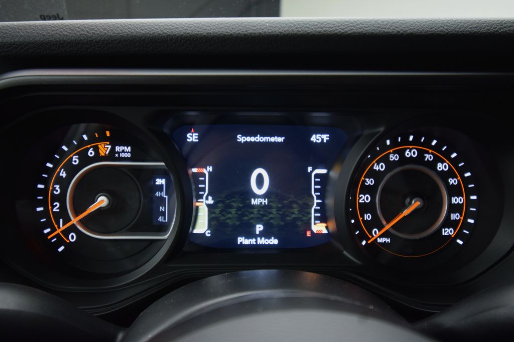 new 2026 Jeep Gladiator car, priced at $45,944