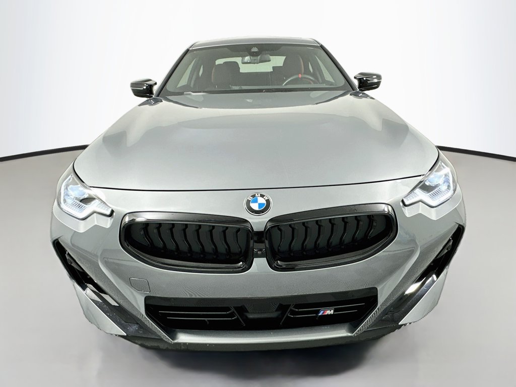 Thumbnail: 2025 BMW 2 Series - 2