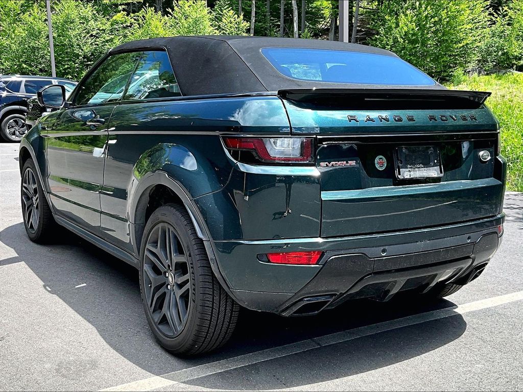 2017 Land Rover Range Rover Evoque — photo 6