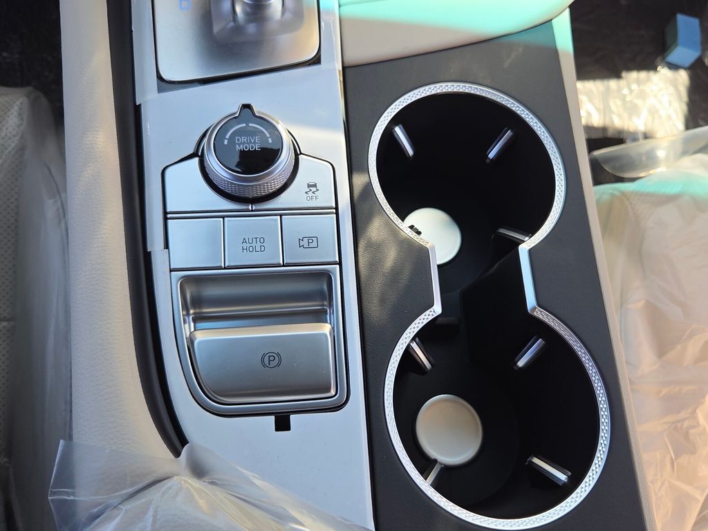 New 2026 Silver Genesis 2.5T image 18
