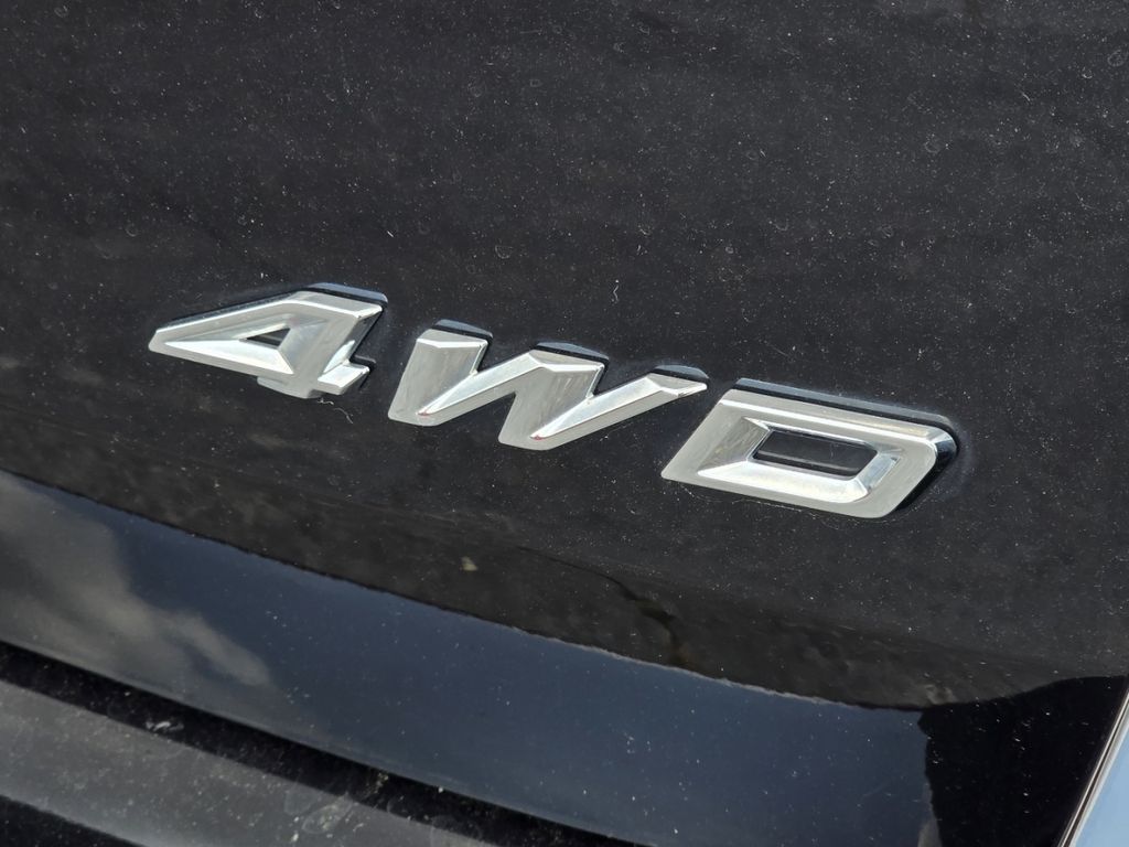 Used 2023 Black Ford  image 16