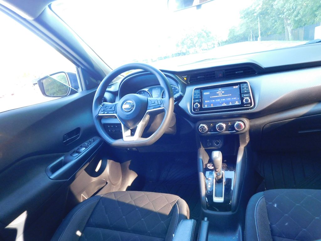 Thumbnail: 2020 Nissan Kicks - 6