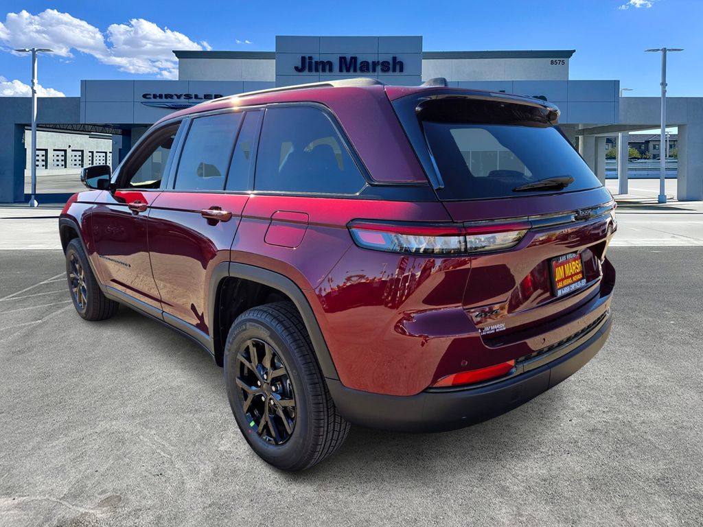 2025 Jeep Grand Cherokee Altitude 4